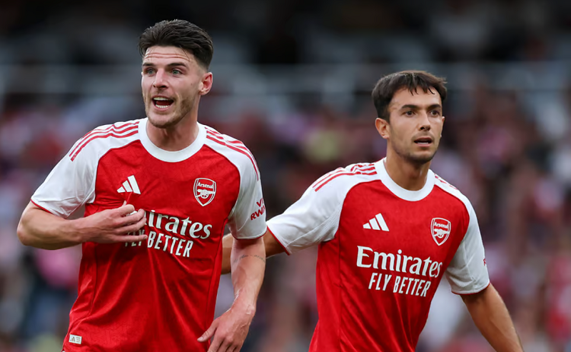 bo-ba-vang-cua-arsenal-chinh-thuc-lo-dien-nen-tang-cho-tham-vong-lon